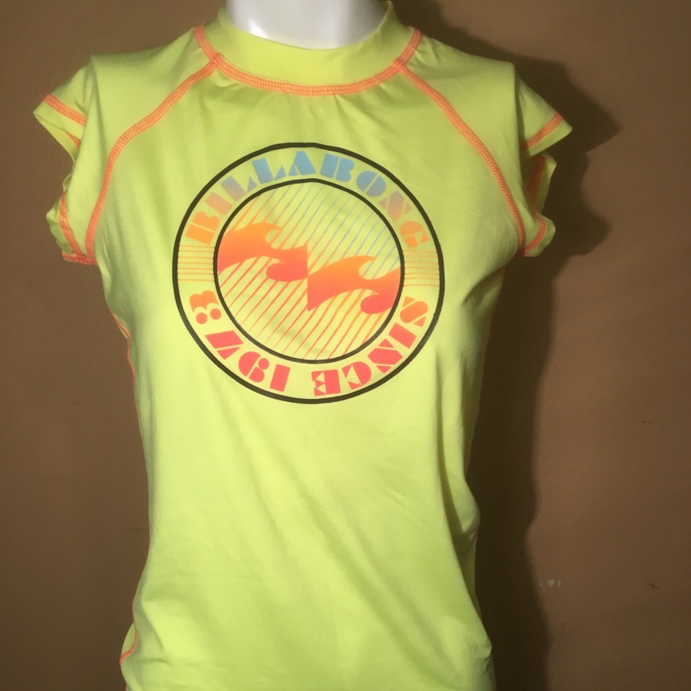 Billabong surf shirt. Brand new.